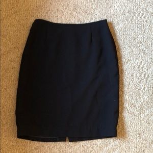 Navy skirt size 4